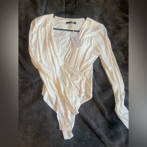 White long sleeve bodysuit - Picture 2 of 2